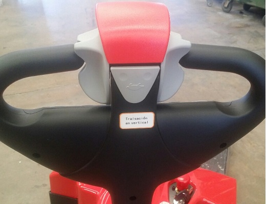 Transpaleta Electrica 1.500 kg. TOP